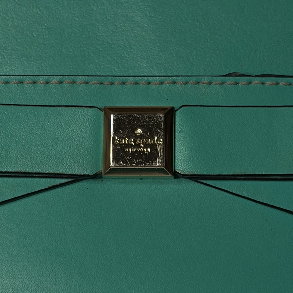 Kate Spade Vintage Leather Turquoise Bow Crossbody GUC - Picture 2 of 7